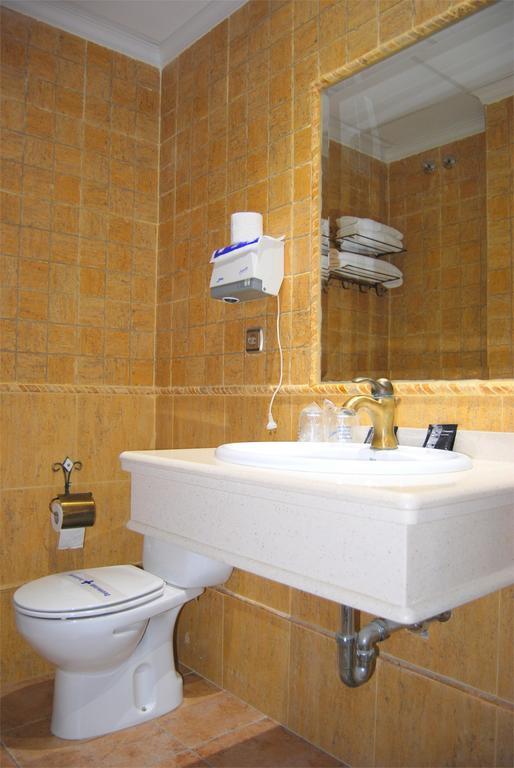 Hostal Meson Arboleas Bilik gambar