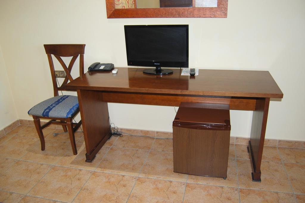 Hostal Meson Arboleas Bilik gambar